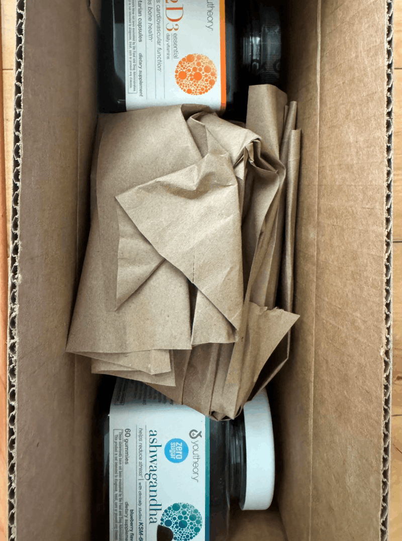 DTC Supplements Unboxing - Youtheory (1)